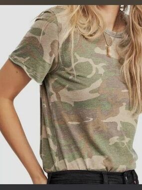 Free People Womens Camo Top Relaxed Army Size L.